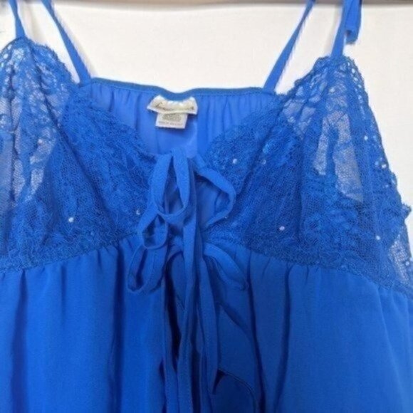 Frederick's Hollywood Camisole - Picture 4 of 7